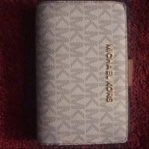 Leather Michael Kors wallet